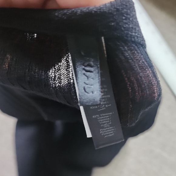 SKIMS Black Ribbed Long Sleeve Henley Top - Picture 8 of 14